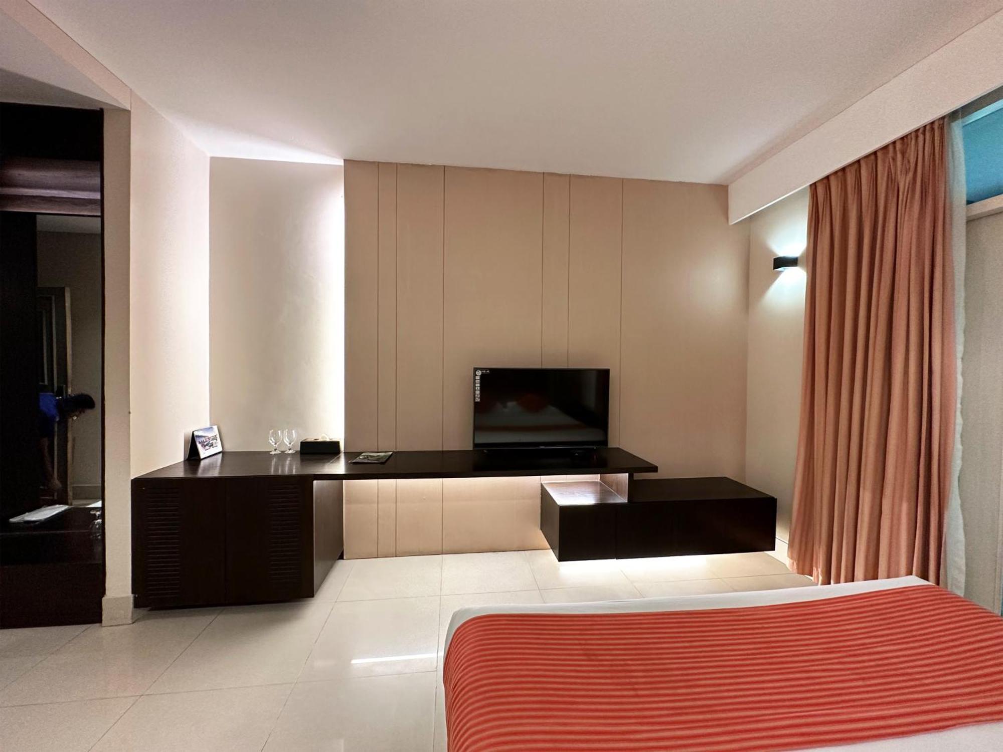 Foy'S Lake Resort Chittagong Exterior foto